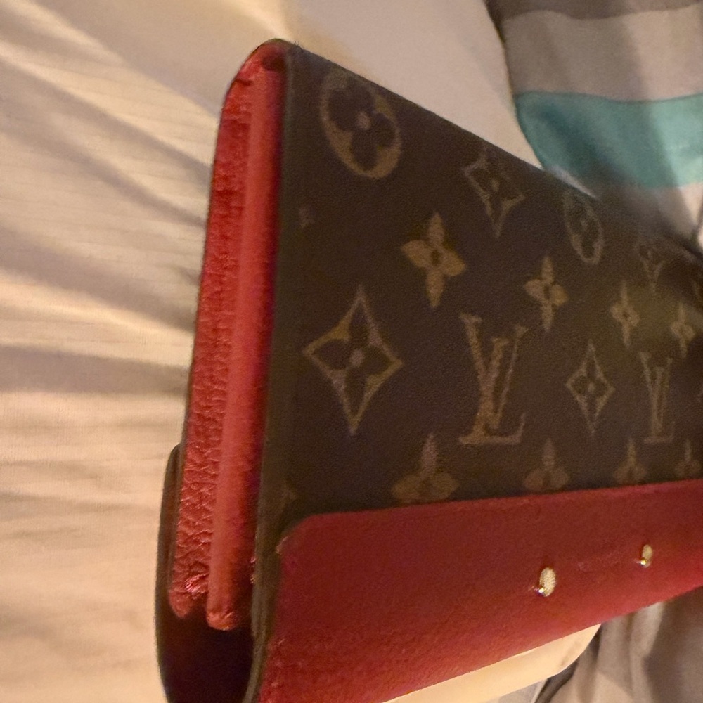 LOUIS VUITTON PALLAS GOLD CHAIN MONOGRAM WALLET - Picture 5 of 12